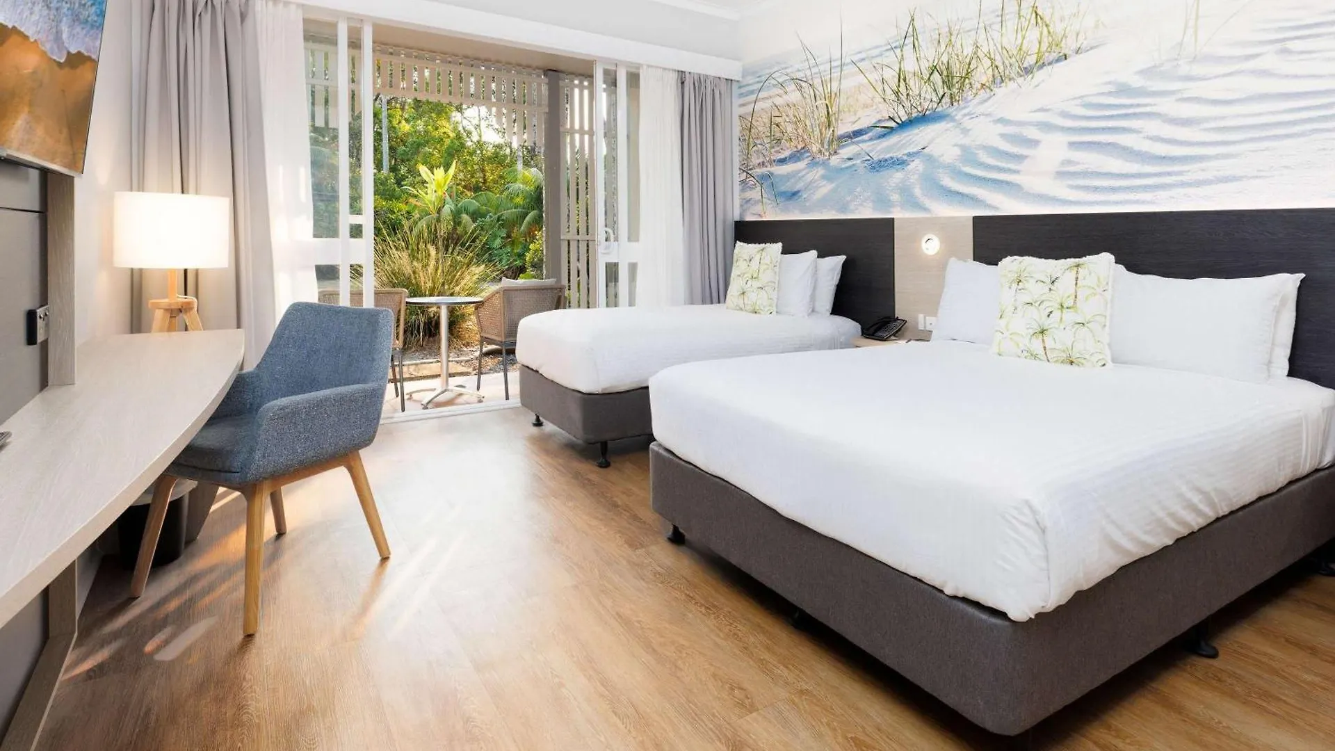 Novotel Sunshine Coast Resort Twin Waters 4*,