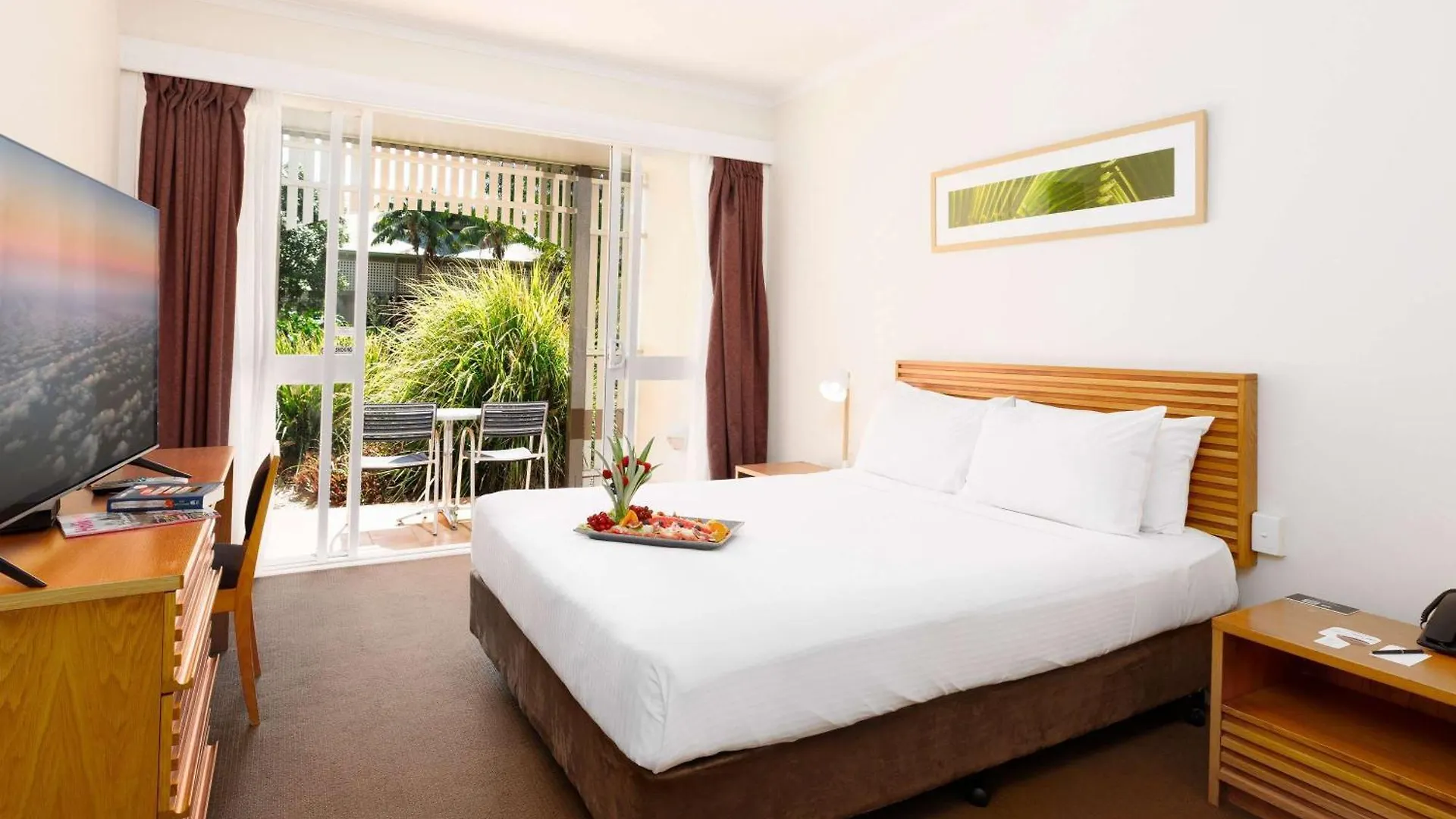 Novotel Sunshine Coast Resort Twin Waters Hotel